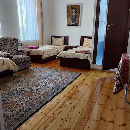 Bonjour House Hotell Jerevan Eksteriør bilde